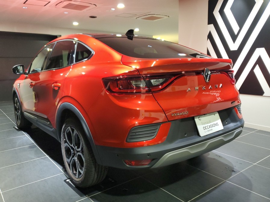 ※フロアマットはサンプル品の為、付属しません。別途、購入をお願いします。