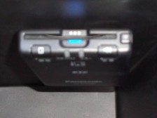 今や必須装備となったＥＴＣが装着済みです。