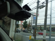 走行中に発生したアクシデントなどを、このドライブレコーダーが記録します。万が一の時の証拠資料として有効だから安心です。