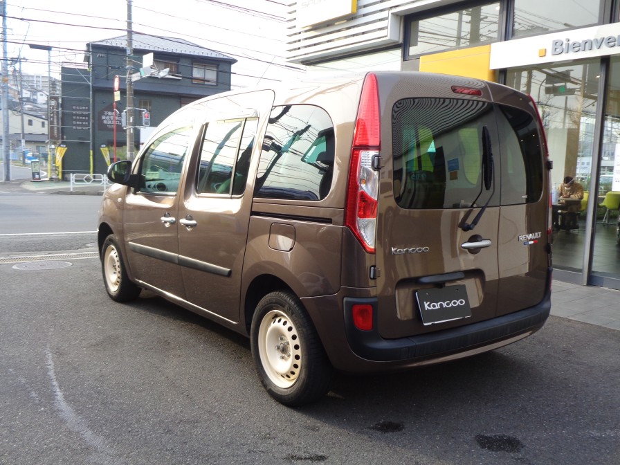 愛らいボディは見た人をほほ笑ませてくれます。お子様からお年寄りまですべての世代の方に好評です。