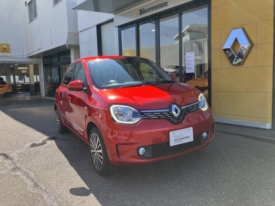 ルノー　トゥインゴ　インテンス　EDC　認定中古車　当店管理車　シートヒーター　バックカメラ