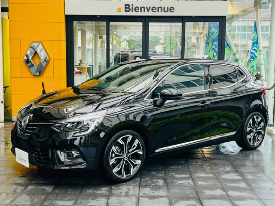 ルノー　ルーテシア E-TECH HYBRID　レザーパック