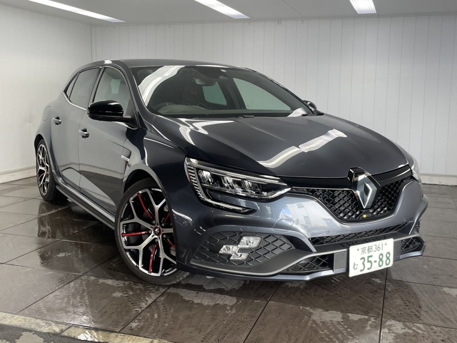ルノーメガーヌ RS