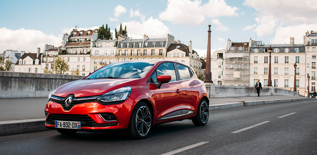 2018 CLIO 4